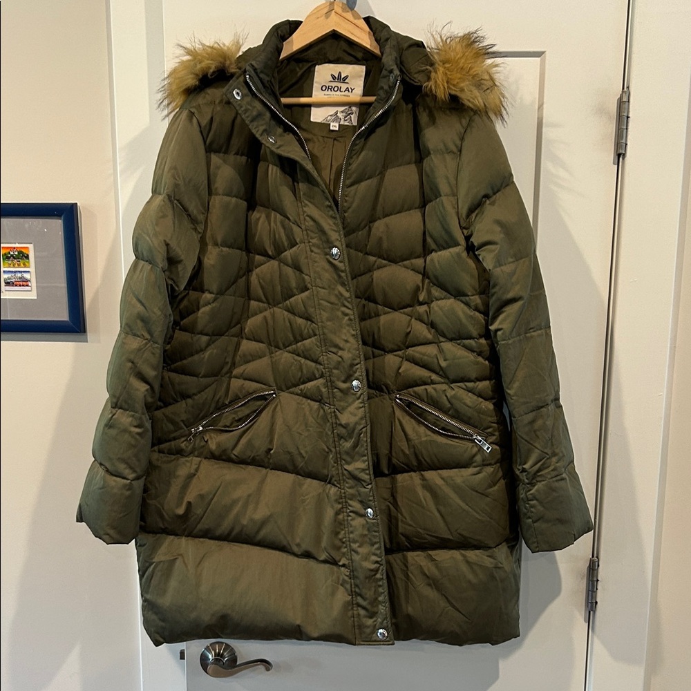 OLAY Women's Green Puffer Jacket with Fur Hood